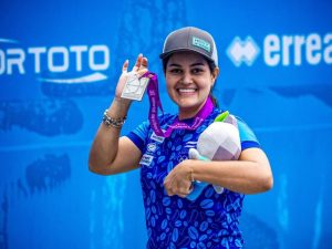 Sofía Paiz, con medalla de plata en Mundial de Tiro con Arco. Foto / COES