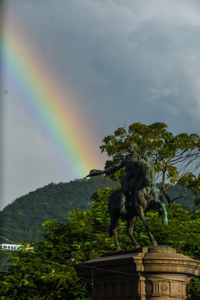 Plaza-Gerardo-Barrios-Centro-Historico