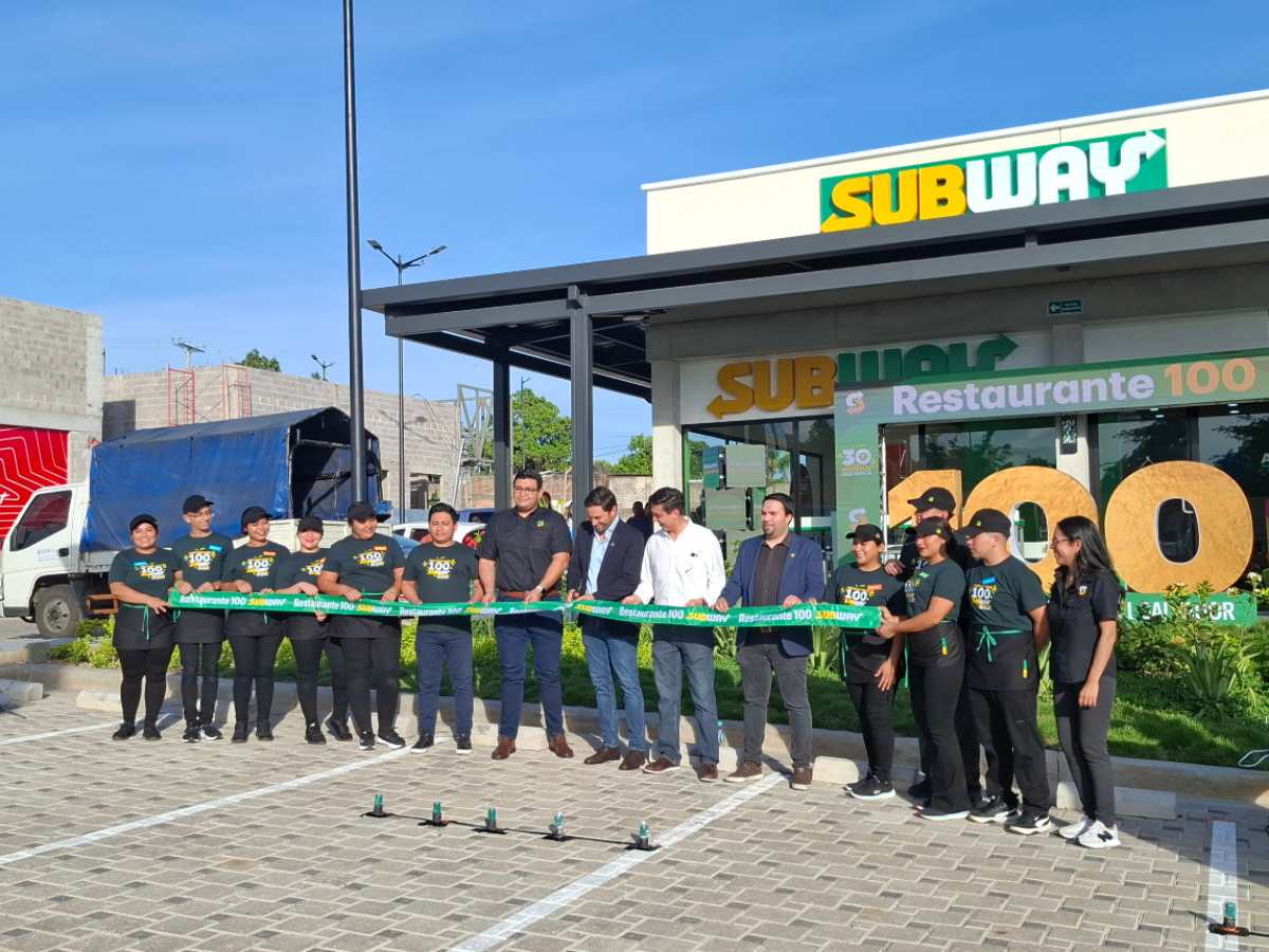 Inaguracion de Subway en Zacatecoluca