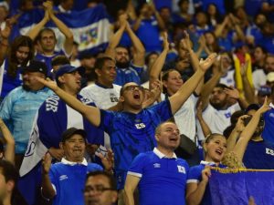 deportes-aficion-salvadoreno-estadio-cuscatlan-selecta-vs-surinam-septiembre-2025