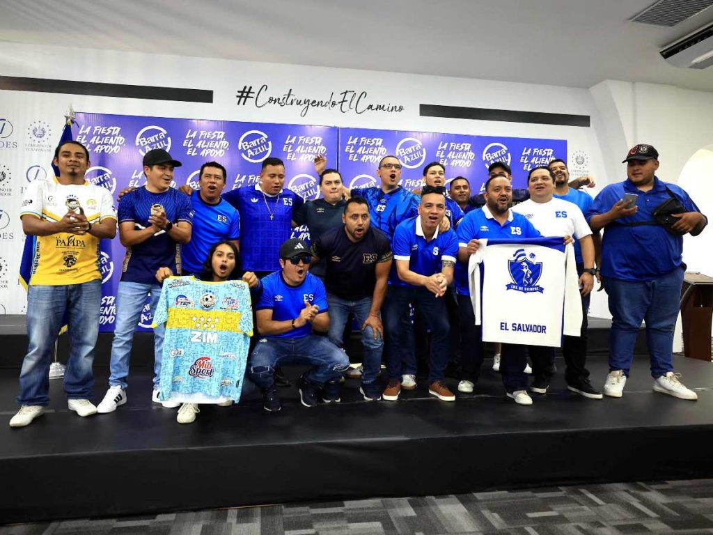 Para la afición salvadoreña en general, la campaña representa una invitación a sumarse a un respaldo organizado, que combina pasión con respeto. Foto: INDES.