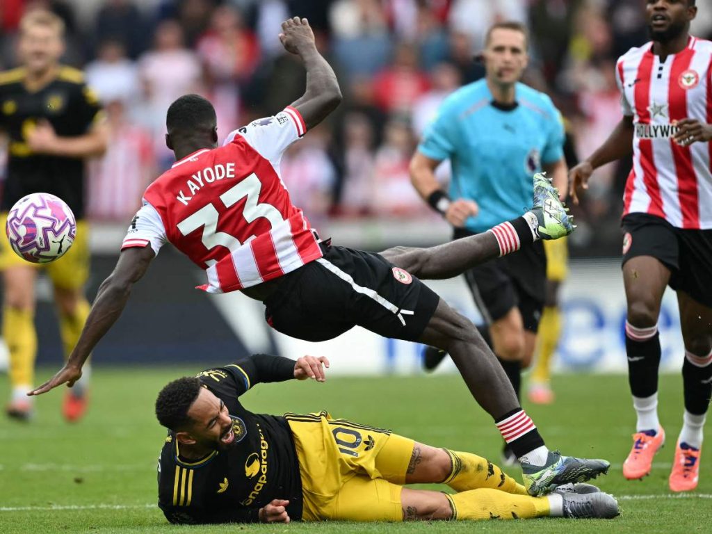 El Brentford celebró en casa tras vencer 3-1 al Manchester United en la Premier League.