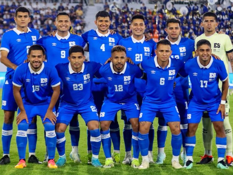 Selección de El Salvador durante la Copa Oro 2025, en Estados Unidos. / Foto X de FESFUT
