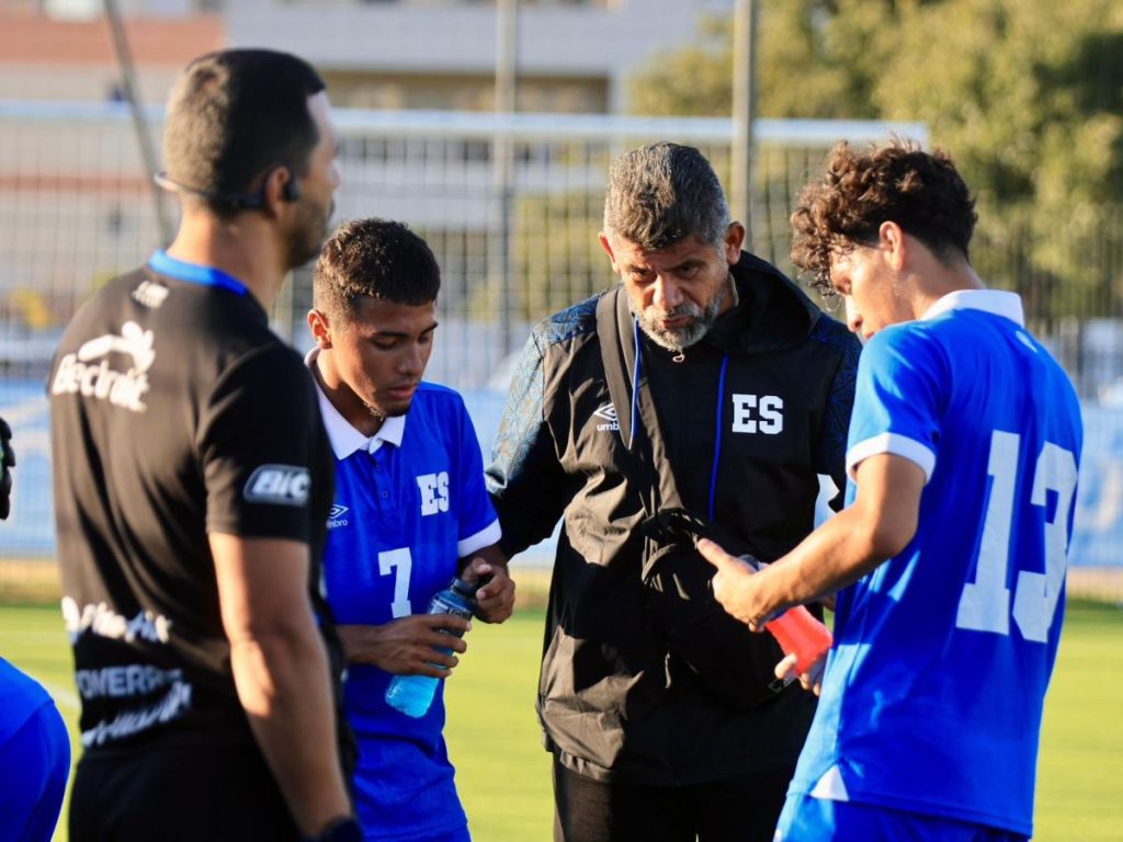 El cuerpo técnico destacó la importancia de competir en ambientes de alta exigencia. Foto: INDES.