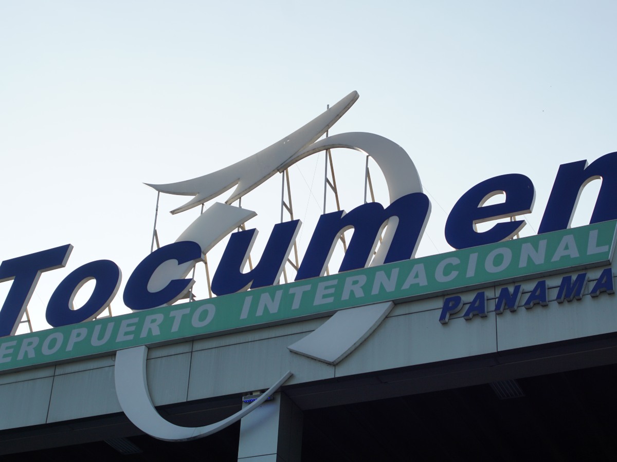 dinero-negocios-aeropuerto-panama