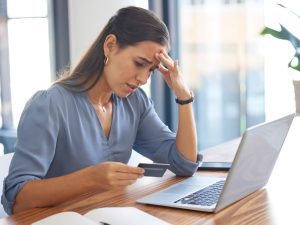 Un buen récord crediticio abre la puerta a mejores oportunidades financieras, como préstamos y alquileres.