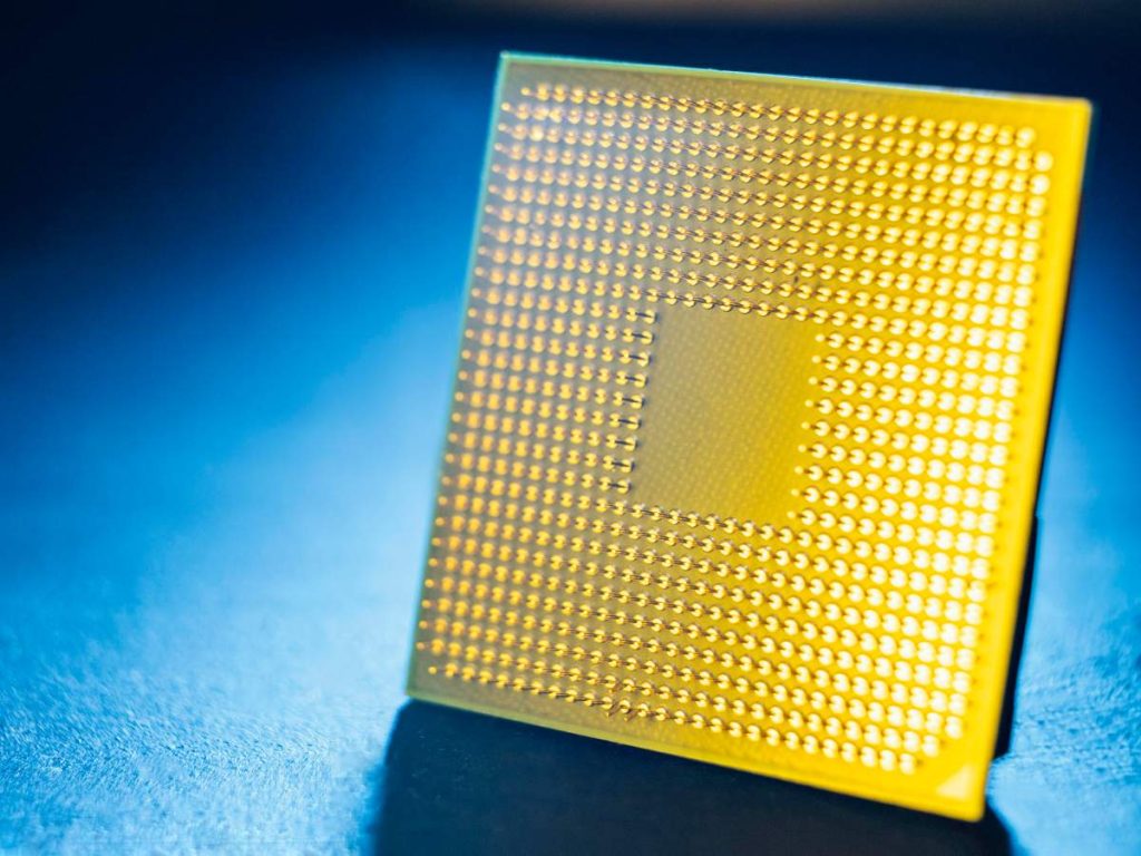 El Salvador: primer país con cotización soberana para adquirir chips NVIDIA B300.