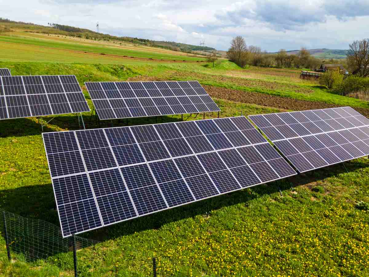 Expertos destacan que la región aún aprovecha solo entre 1 y 2 % de su potencial solar y eólico.