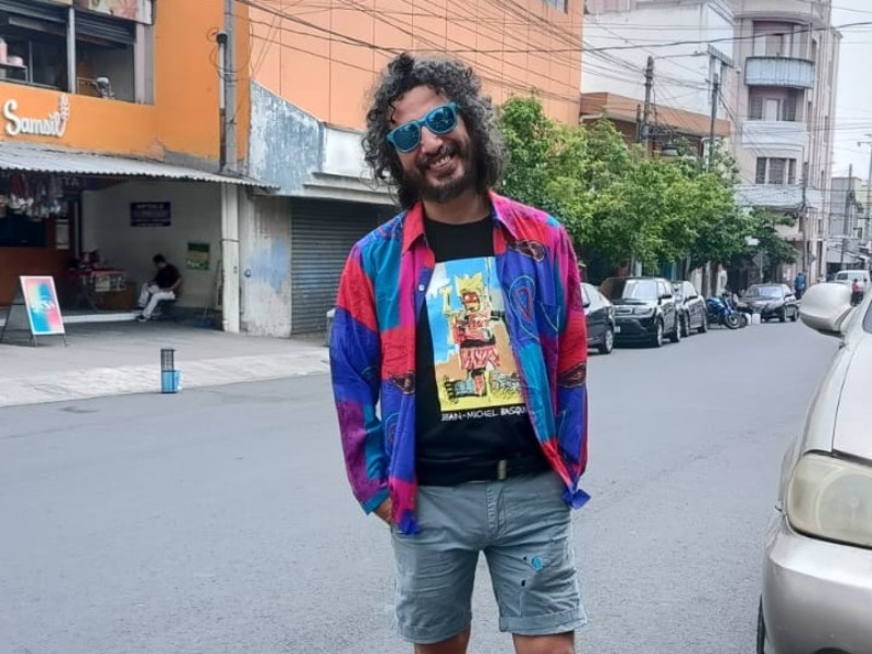 Atrófica exposición de Oscar López.