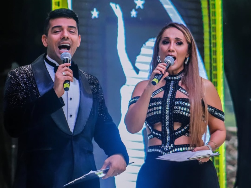 Kerim Handal y Elena Villatoro en Fiestas Patronales de San Pedro Nonualco.