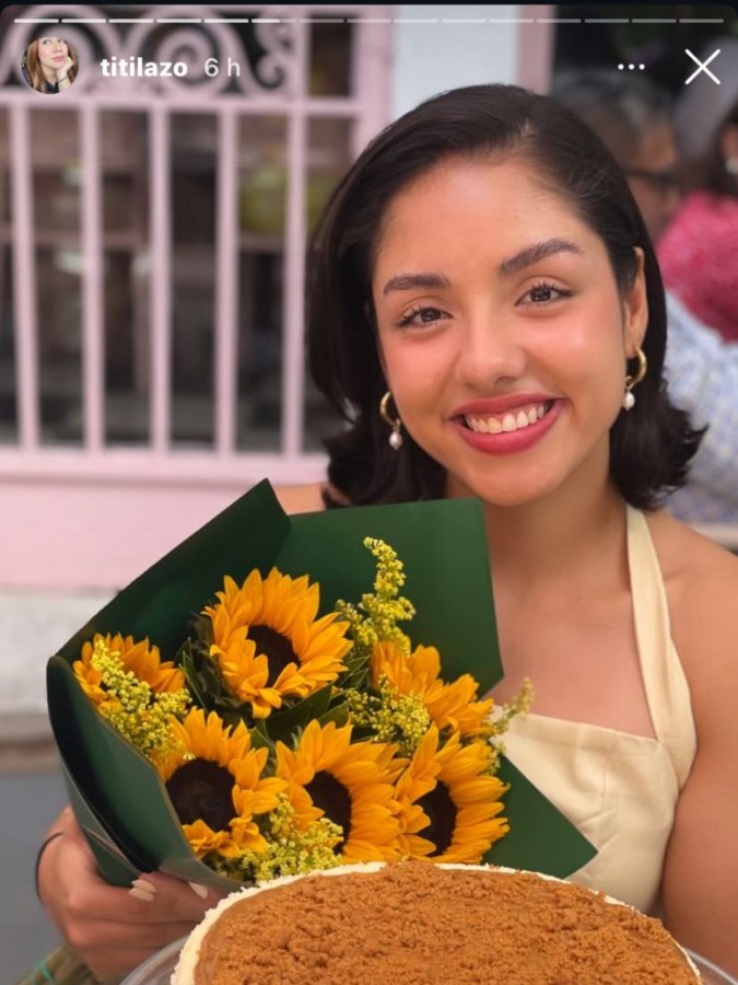 Titi Lazo sorprendió a sus seguidores con publicaciones frescas y románticas.
