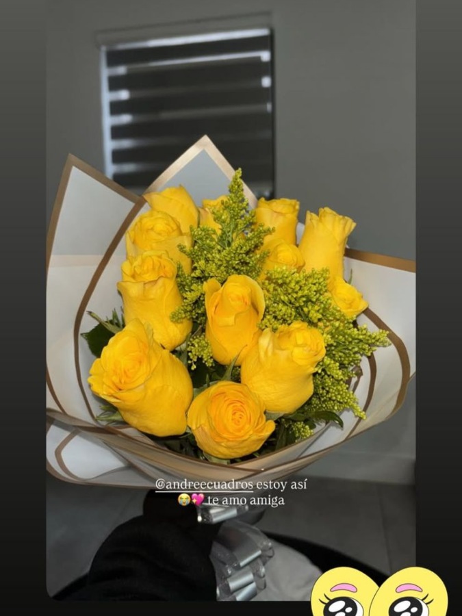 Titi Lazo sorprendió a sus seguidores con publicaciones frescas y románticas.