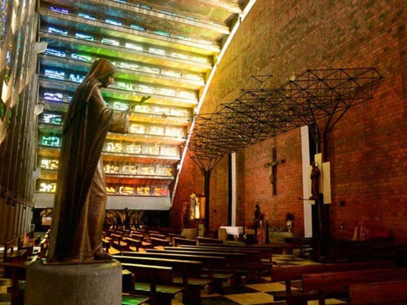 El Rosario, un ícono de arquitectura moderna en el corazón de San Salvador.