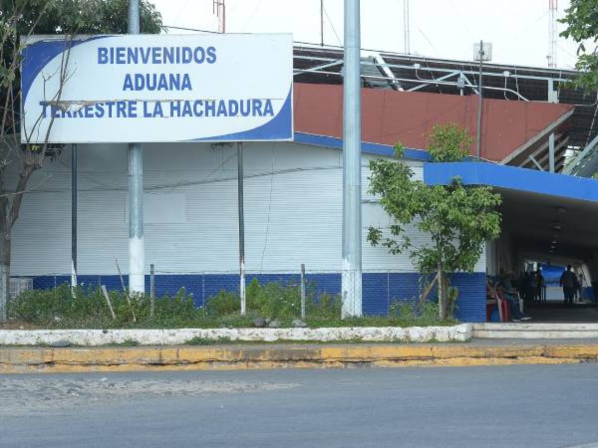 Desde el 16 de septiembre, ciudadanos de Guatemala, El Salvador, Honduras y Nicaragua podrán cruzar fronteras terrestres sin descender del vehículo. Foto: Archivo.