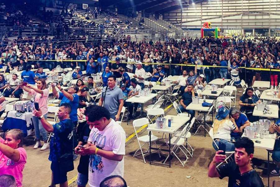 El evento combina conciertos, comedia y comida típica en un ambiente familiar y de orgullo nacional. Foto: Cortesía Festival Salvadoreñísimo 503