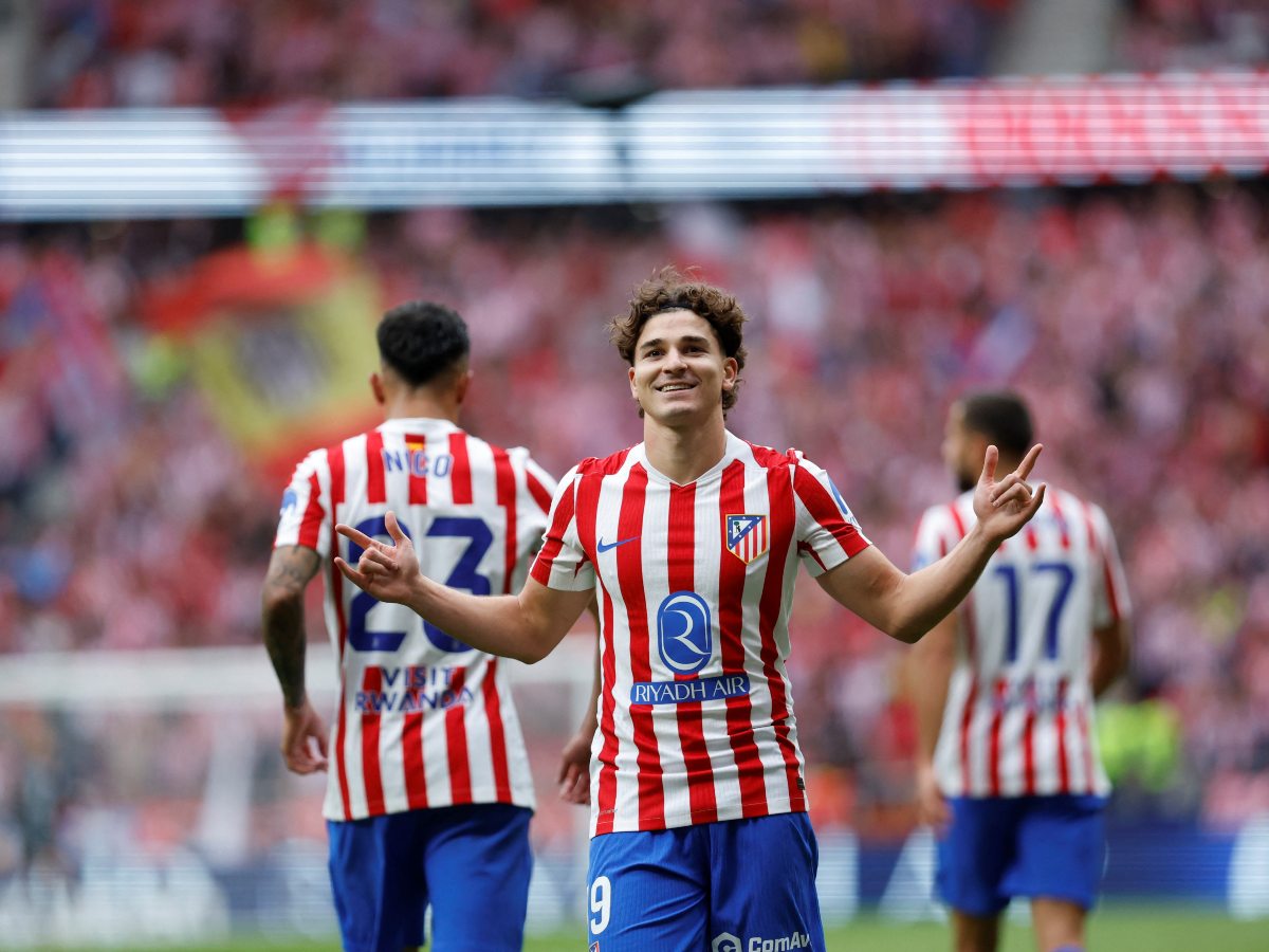Julián Álvarez celebra su doblete ante el Real Madrid. Foto AFP