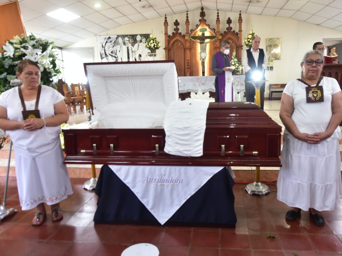 nacional-exiquias-padre-chema-tojeira-el carmen-6