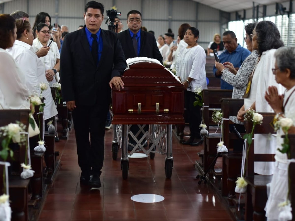 nacional-exiquias-padre-chema-tojeira-el carmen-9