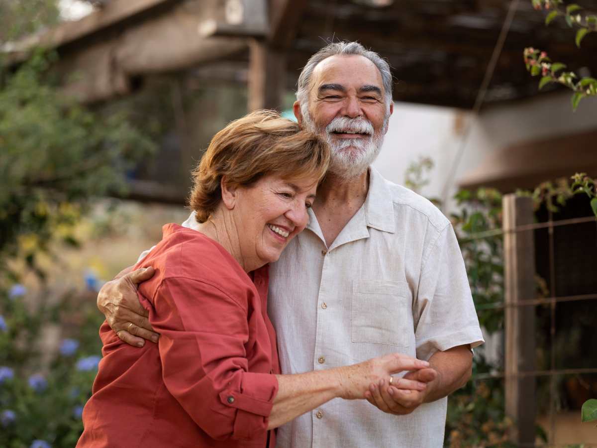 adultos mayores en El Salvador