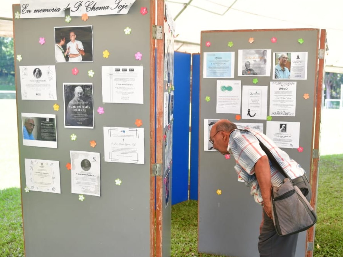 nacional-velorio-padre-jose-maria-tojeira-uca-7