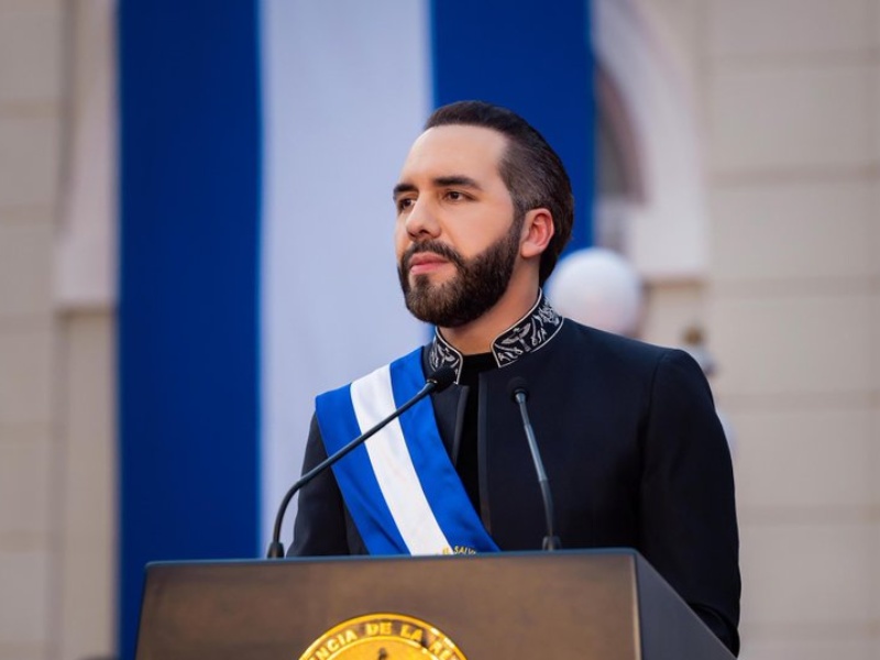 Nayib Bukele, presidente de El Salvador ,durante su mensaje a la nación en el aniversario 204 de la independencia salvadoreña. / Foto X de Secretaría de Prensa