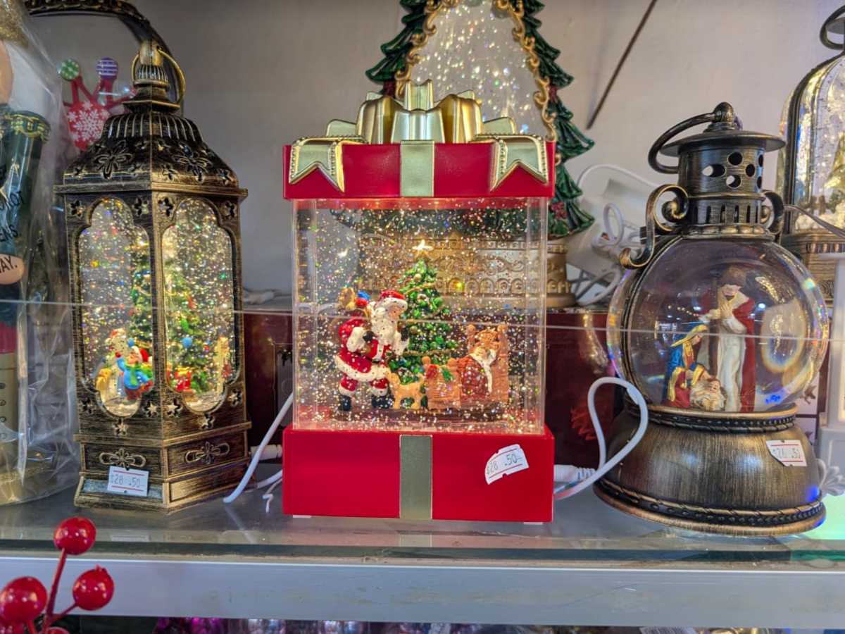 noticias-articulos-navideños-centro-san-salvador (2)