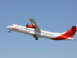 Avianca anunció cuatro frecuencias adicionales entre San Salvador y Ciudad de México a partir de octubre de 2025.