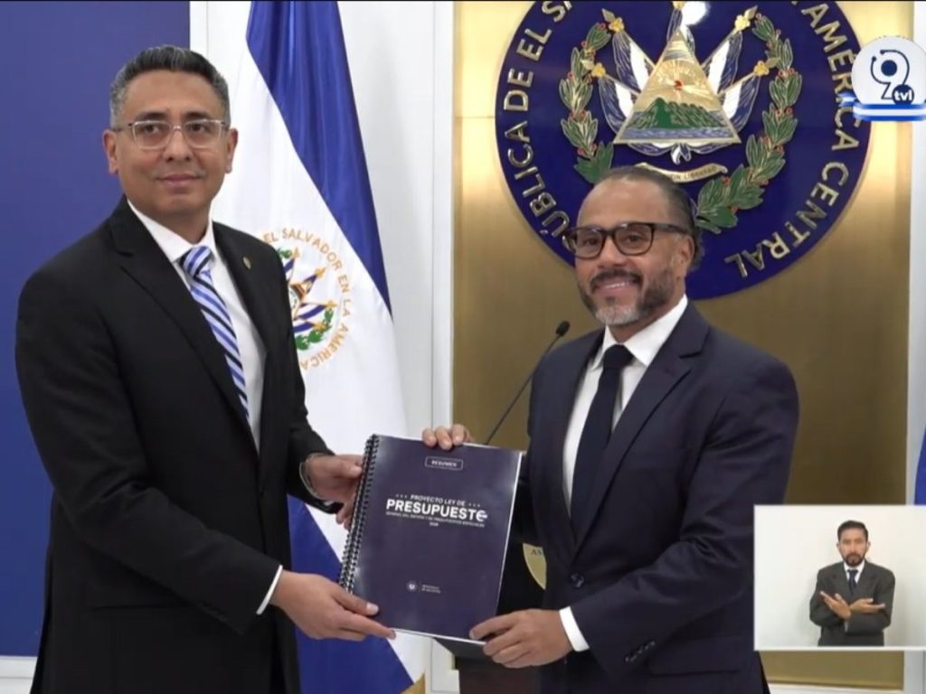 La Asamblea Legislativa comenzará a estudiarlo este viernes, tras su ingreso formal. Foto: archivo