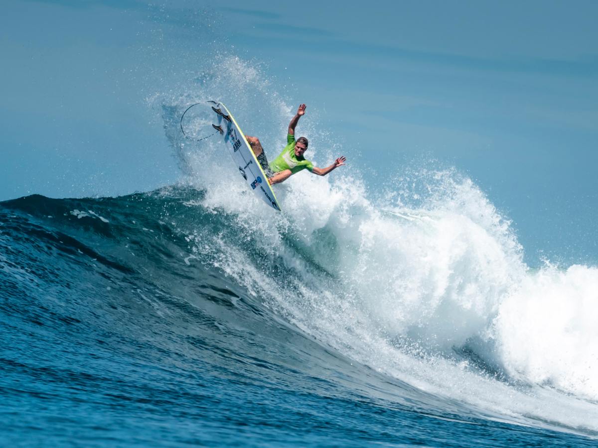 Australia destaca con cinco surfistas en la ronda principal