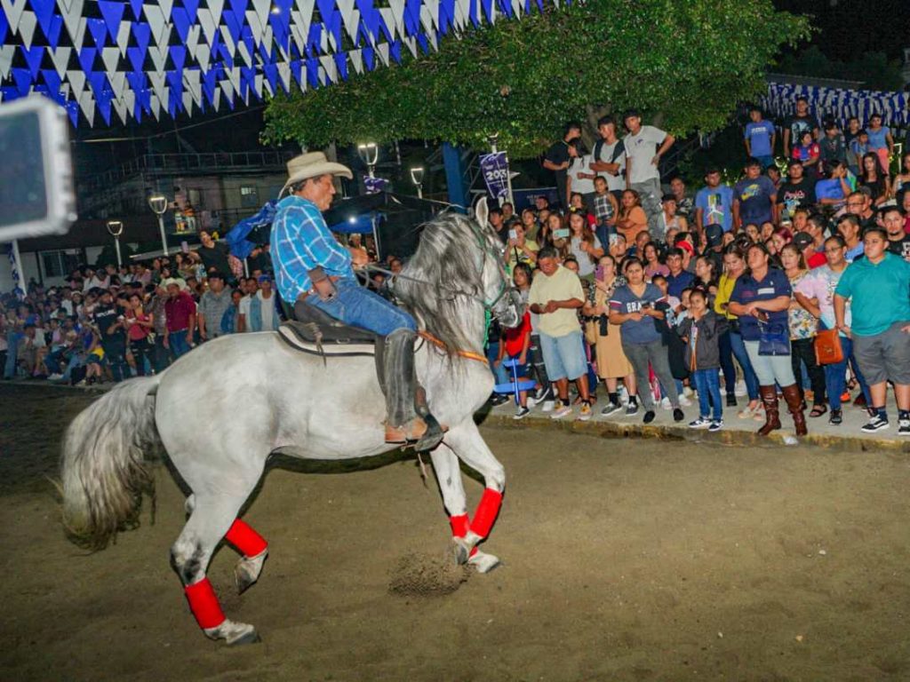 Cabalgata Cívica 2025 en San Juan Opico