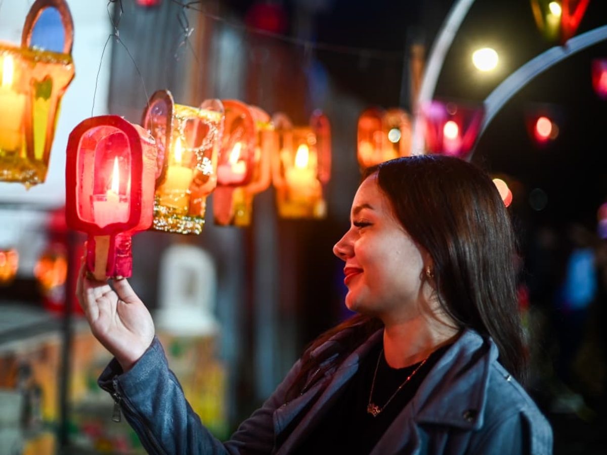 Festival de los farolitos en Ahuachapán