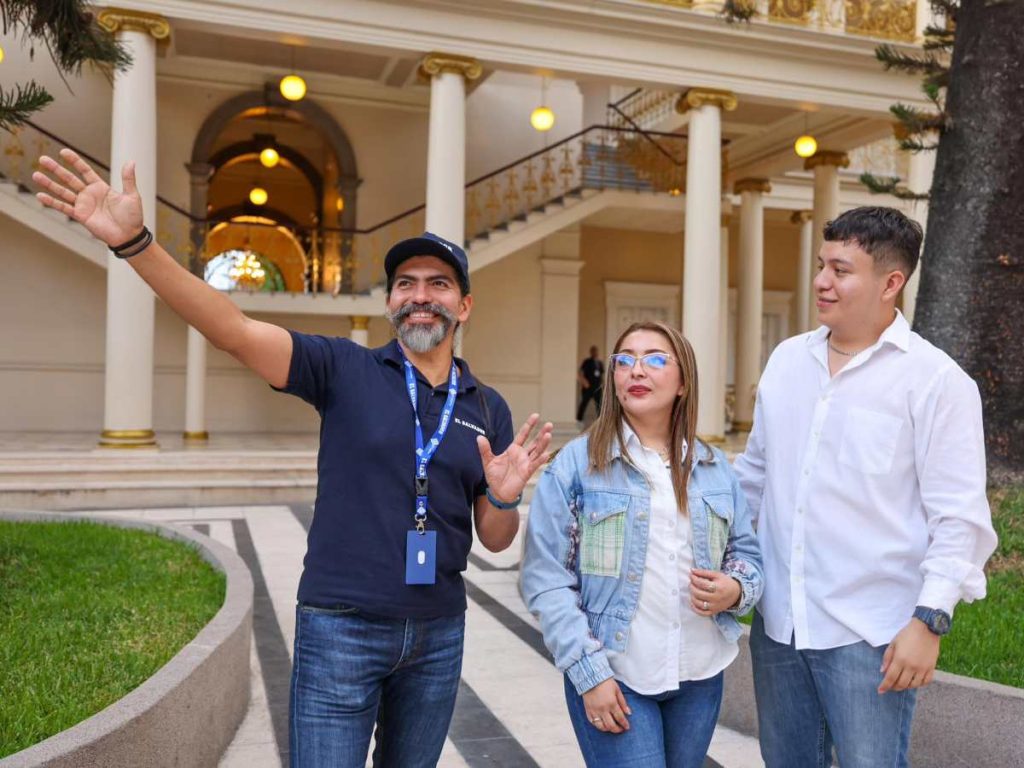 Cómo ser guia turistico en El Salvador