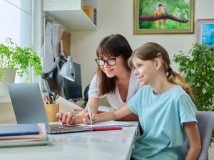 El acompañamiento emocional y la escucha activa son claves para que los adolescentes gestionen la ansiedad de forma saludable y segura.