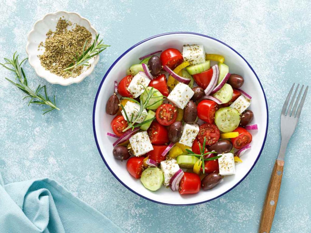 La combinación de alimentación saludable y actividad física mejora el metabolismo, reduce grasa visceral y preserva masa muscular clave para la salud.