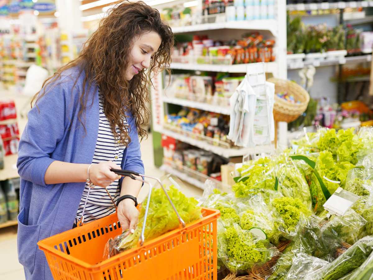 Las hojas verdes aportan textura, frescura y color a tus platillos. Elegí variedades ricas en nutrientes para crear ensaladas más completas y sabrosas.