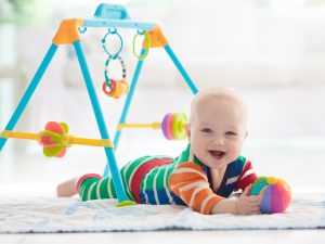 Conversar con los niños sobre sus experiencias ayuda a consolidar recuerdos tempranos que, de lo contrario, pueden desvanecerse antes de llegar a la vida adulta.