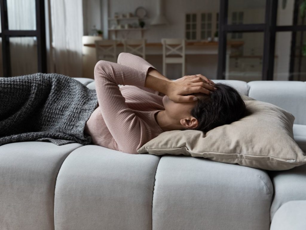 La migraña afecta sobre todo a mujeres jóvenes en edad productiva, interrumpiendo su vida laboral, familiar y social en toda Latinoamérica.