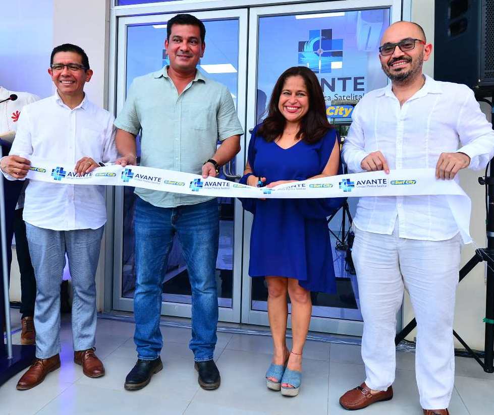 Inaguracion de Avante en Surf City 1