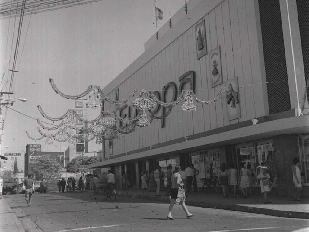 Fachada Hiper Europa 