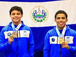Diego Cálix y Jairo Moreno ganaron sendos oros en judo en los XII Juegos Centroamericanos de Guatemala 2025. / Foto cortesía INDES