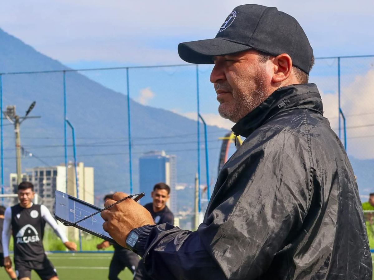 Club Deportivo Hércules anuncia la salida de su director técnico Gabriel Álvarez