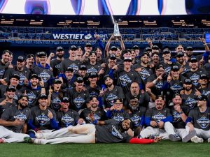 Toronto Blue Jays celebran la clasificación a la Serie Mundial. Foto EFE