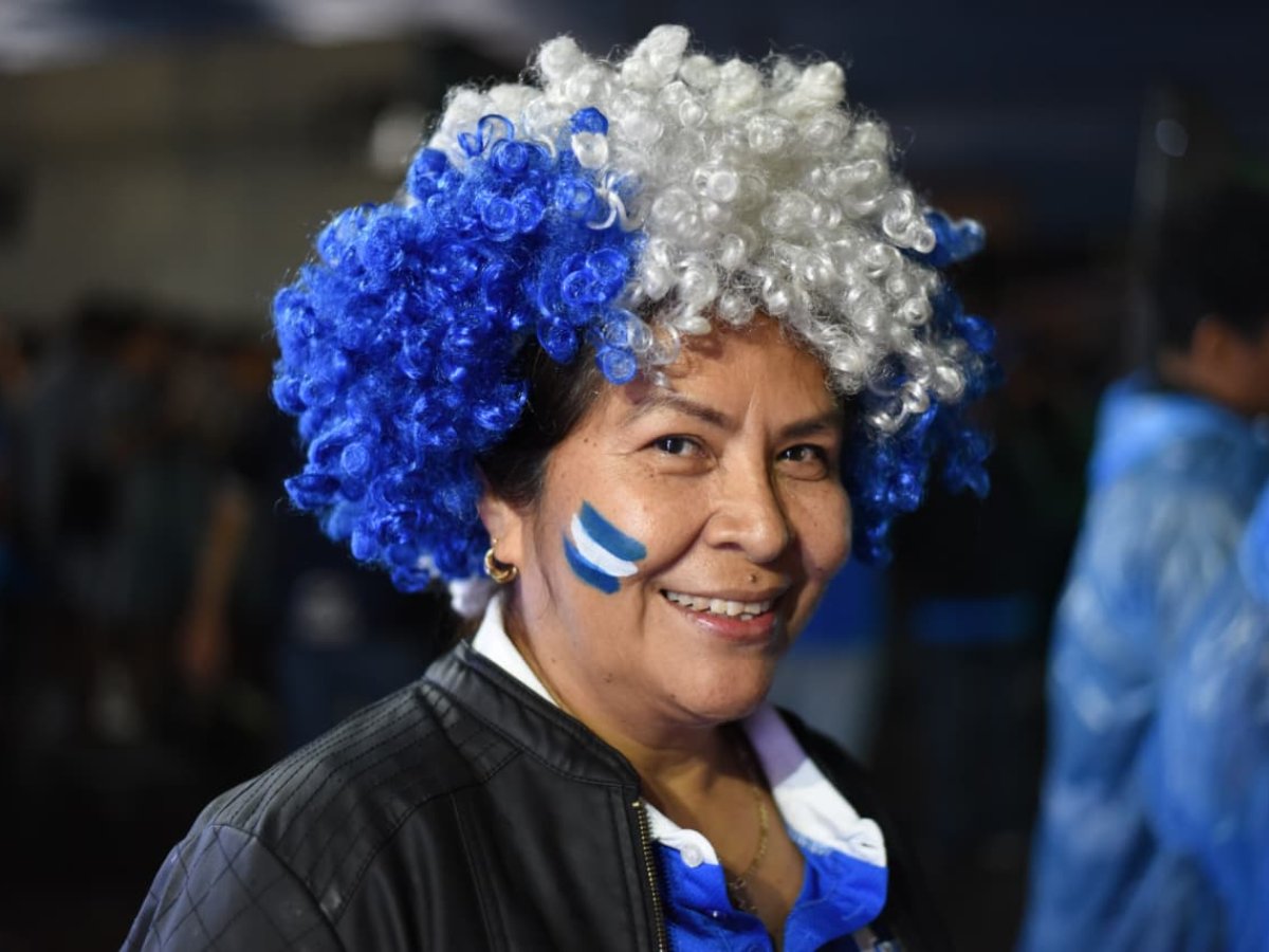 deportes-futbol-afionada-selecta.5