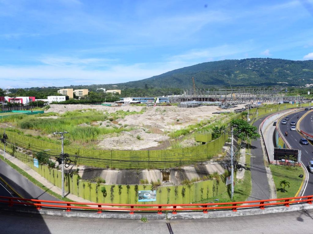 Así luce la construcción del nuevo Estadio de El Salvador. Foto Emerson Del Cid