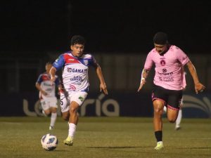 Encuentro entre el Firpo e Inter FA en la jornada 15.