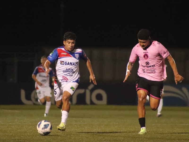 Encuentro entre el Firpo e Inter FA en la jornada 15.