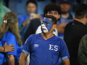 La afición de la Selecta estalla en tristeza y críticas tras la derrota ante Panamá