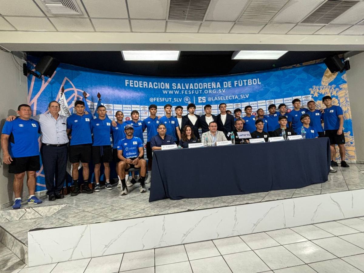 La Selecta Sub-17 se despidió rumbo al mundial. Foto Roberto Montano