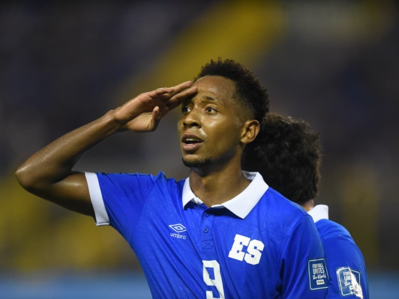 "El Comandante" Gil estuvo activo en el ataque, pero le anularon su anotación. / Foto Emerson del Cid, elsalvador.com