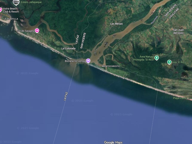 Mapa con la ubicación de la posible zona donde hallaron las olas "Chupacabras" y "Bullshark", frente a la bocana del Río Lempa, en la costa salvadoreña. / Imagen de Google Maps